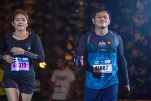 BIB: 4310, 41987
                            <button type="button" onclick="openModal(18288023)" class="btn btn-primary btn-sm float-right btn-popup" data-toggle="modal" data-target=".modal-high-quality">
                        <i class="fas fa-shopping-cart"></i> Add to Cart
                    </button>
                                            <button type="button" onclick="isThisMe(18288023, true)" class="btn btn-success btn-sm float-right btn-popup btn-isme hidden" data-toggle="tooltip" data-placement="bottom" title="นี่คือรูปของคุณใช่ไหม คลิกที่นี่เพื่อเอาเข้าอัลบั้ม">
                        <i class="fas fa-plus"></i> Add to album
                    </button>
                    <button type="button" onclick="isThisMe(18288023, false)" class="btn btn-warning btn-sm float-right btn-popup btn-isnotme hidden">
                        <i class="fas fa-ban"></i> Remove from album
                    </button>